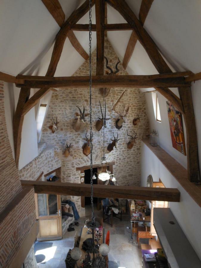 Les Chambres De La Basilique Neuvy-Saint-Sépulchre Eksteriør bilde